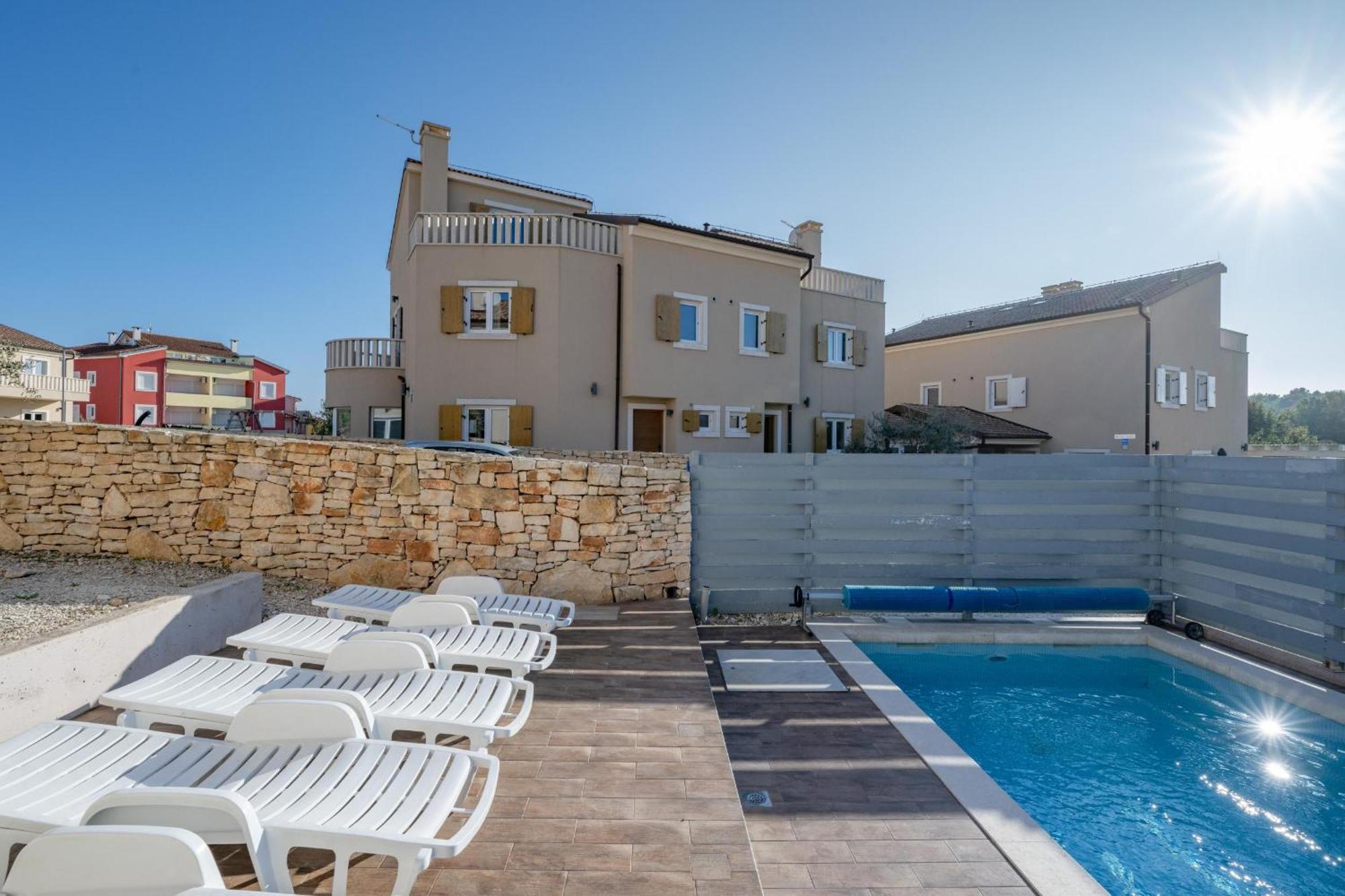 Villa Castagna Near The Sea With Private Pool And Sauna Премантура Экстерьер фото